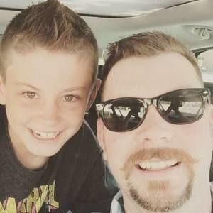 Meet your Posher, Carl